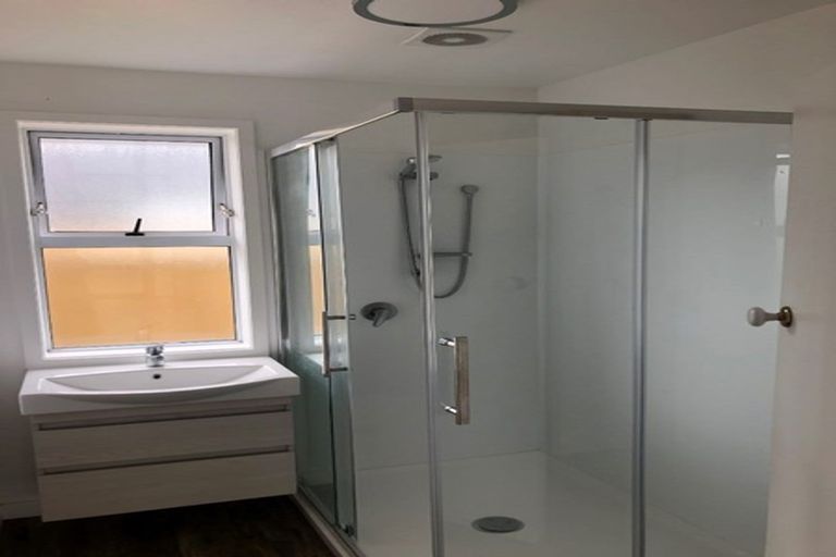 Photo of property in 865 Ferry Road, Woolston, Christchurch, 8023