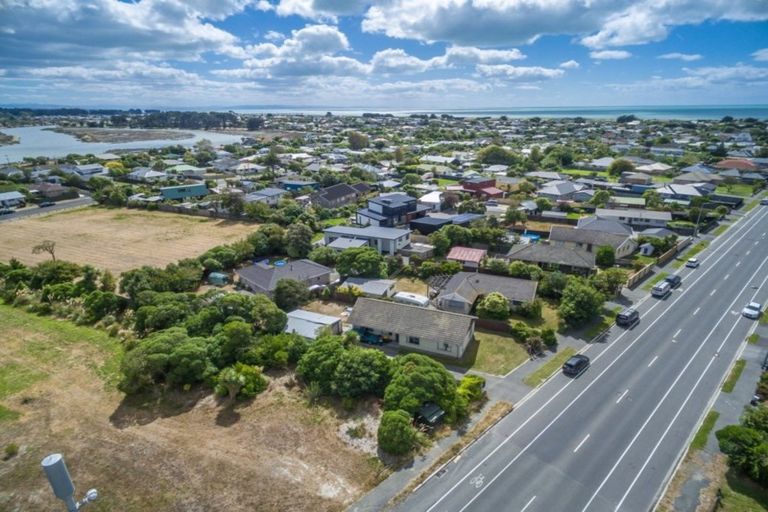 Photo of property in 114 Bridge Street, New Brighton, Christchurch, 8061
