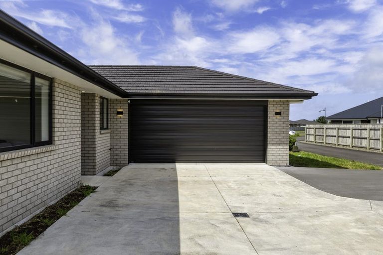 Photo of property in 34 County Drive, Hawera, 4610