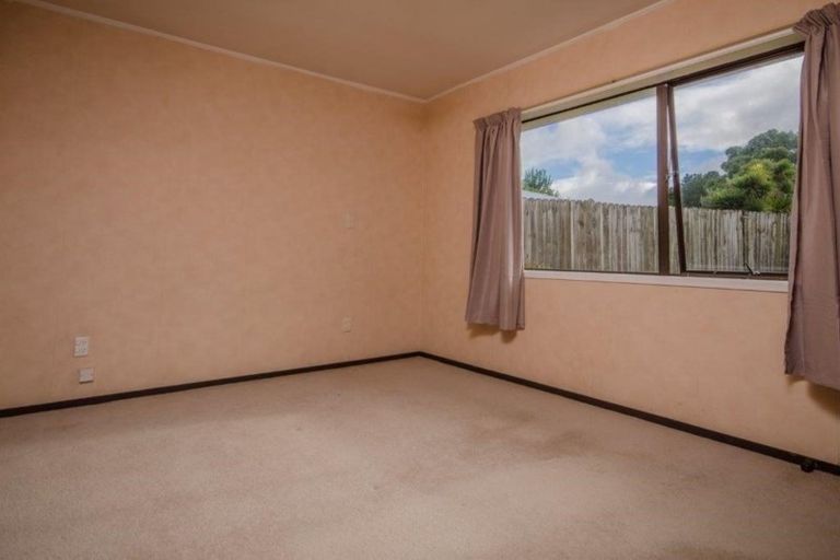 Photo of property in 103 Carnoustie Drive, Wattle Downs, Auckland, 2103