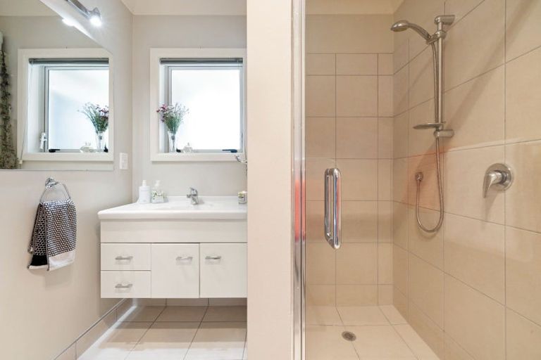 Photo of property in 5 Walter Court, Cambridge, 3434