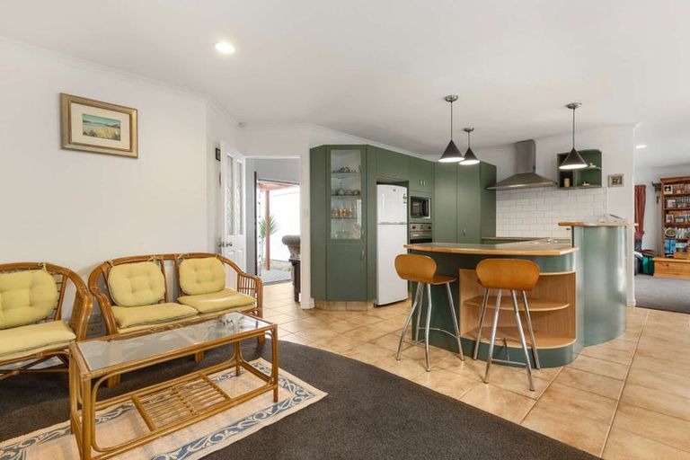 Photo of property in 5 Nautilus Drive, Papamoa Beach, Papamoa, 3118