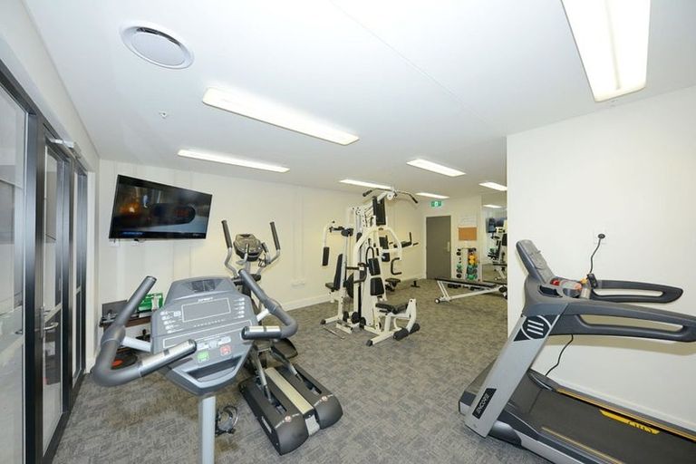Photo of property in West Fitzroy, 2e/66 Armagh Street, Christchurch Central, Christchurch, 8013