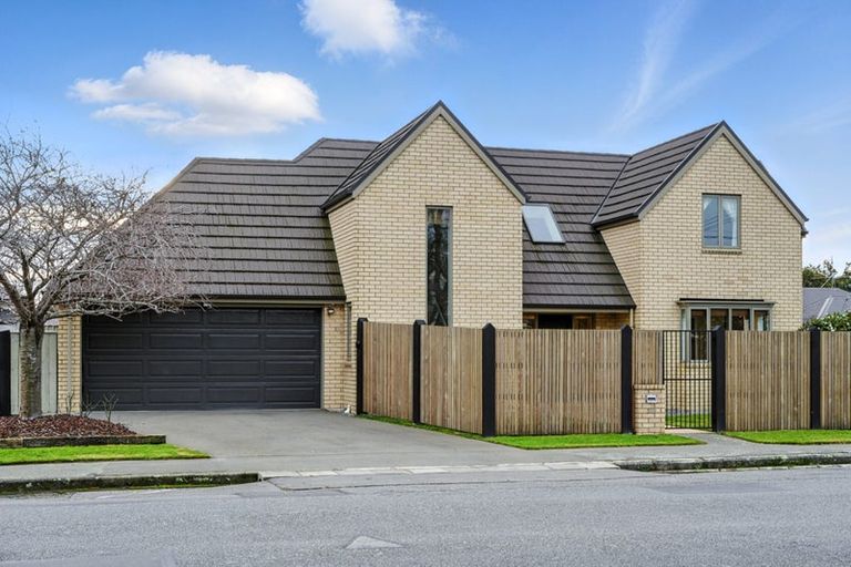 Photo of property in 219 Matsons Avenue, Papanui, Christchurch, 8053