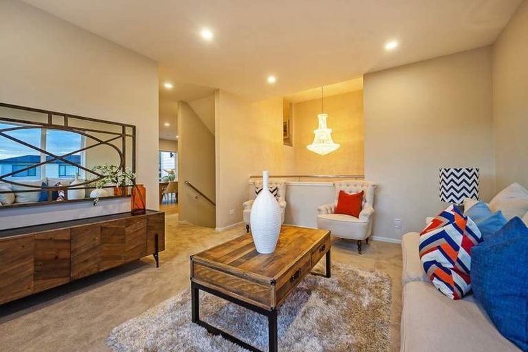 Photo of property in 83 San Valentino Drive, Henderson, Auckland, 0612
