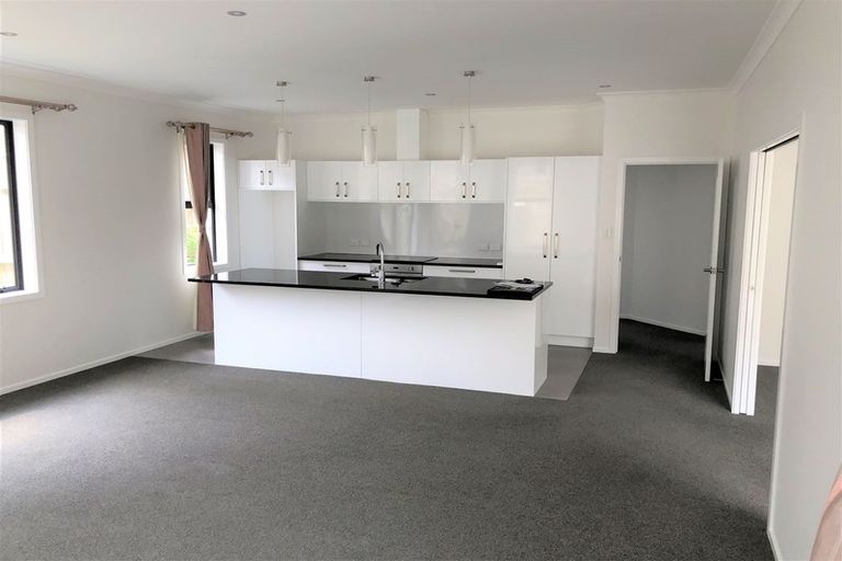 Photo of property in 6 Rochdale Drive, Churton Park, Wellington, 6037