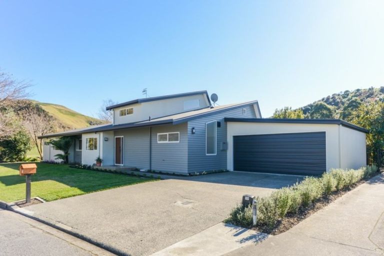 Photo of property in 10 Churchill Drive, Taradale, Napier, 4112
