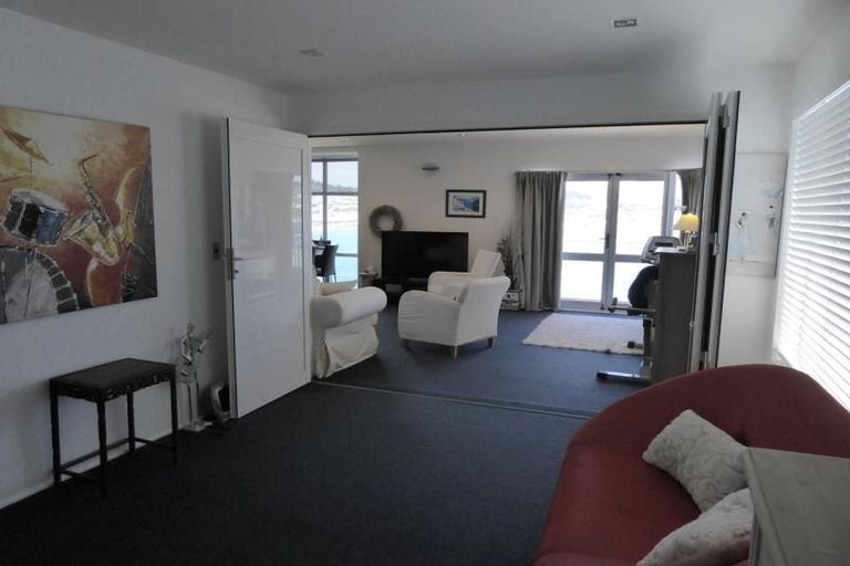 Photo of property in 11 Aranui Street, Miramar, Wellington, 6022