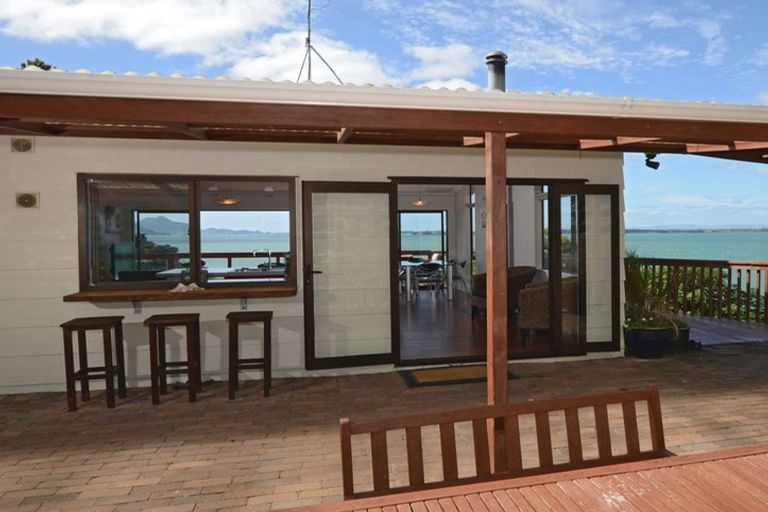 Photo of property in 178 Manganese Point Road, Tamaterau, Whangarei, 0174