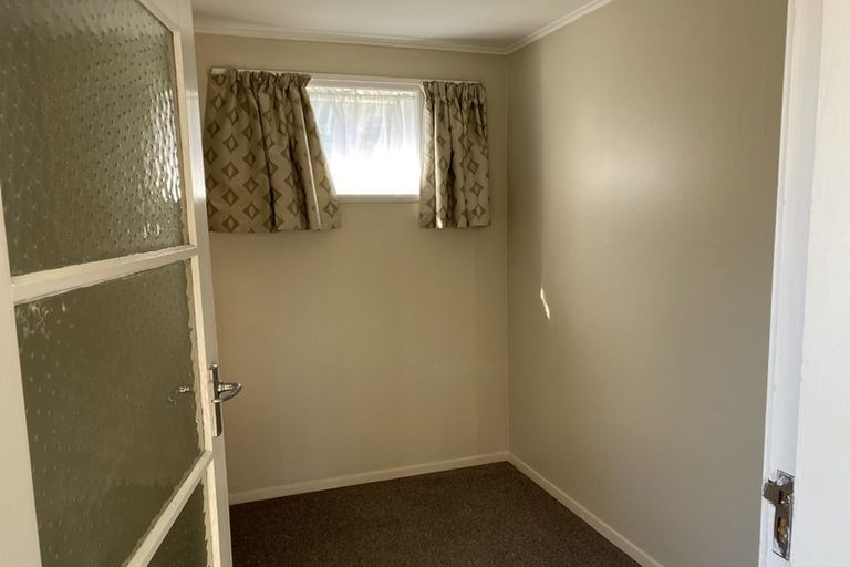 Photo of property in 3/50 Cruickshank Road, Clouston Park, Upper Hutt, 5018