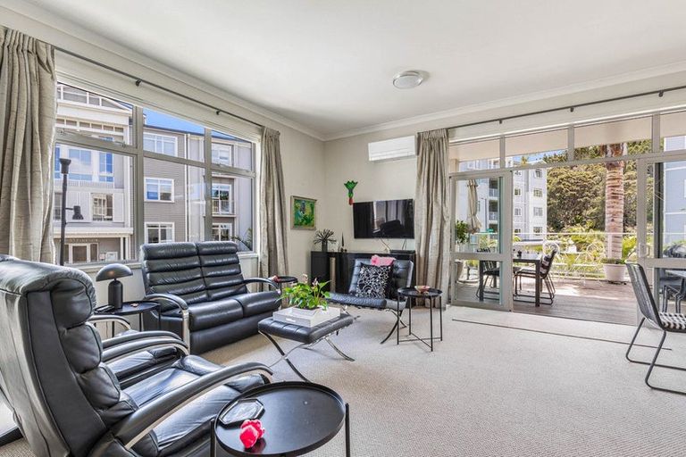 Photo of property in 58 Parkside Drive, Orewa, 0931