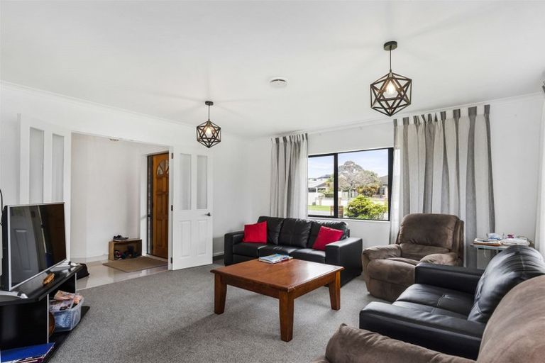 Photo of property in 3 Manor Park Drive, Pyes Pa, Tauranga, 3112