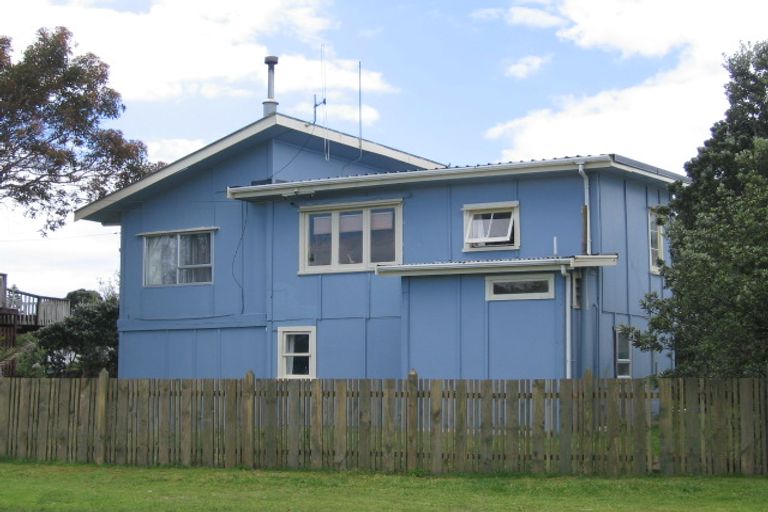 Photo of property in 79 Seaforth Road, Waihi Beach, 3611