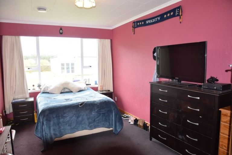 Photo of property in 64 Moore Road, Lorneville, Invercargill, 9874