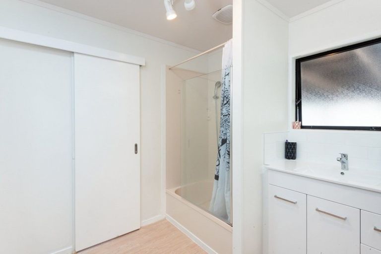 Photo of property in 11 D'urville Way, Welcome Bay, Tauranga, 3112