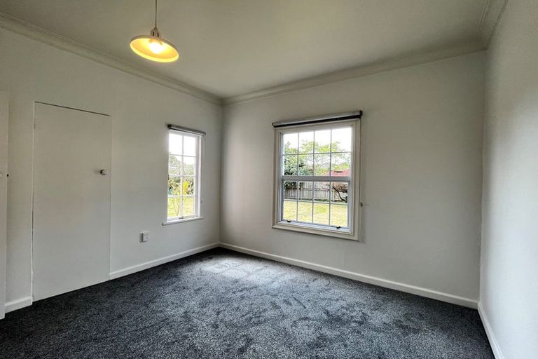 Photo of property in 40 Matai Road, Greenlane, Auckland, 1051