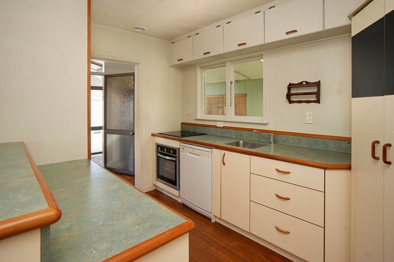 Photo of property in 2/52 Songer Street, Stoke, Nelson, 7011