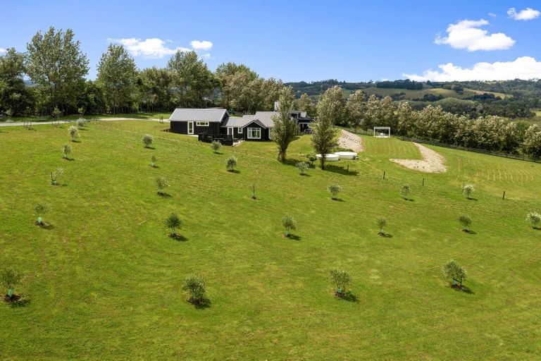 Photo of property in 345 Green Road, Matakana, Warkworth, 0985