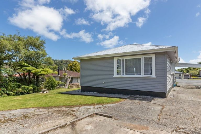 Photo of property in 87 Sinnott Road, Greymouth, 7805
