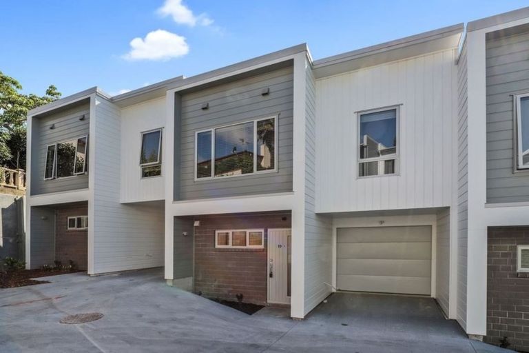 Photo of property in 10/19 Ruakiwi Road, Hamilton Lake, Hamilton, 3204