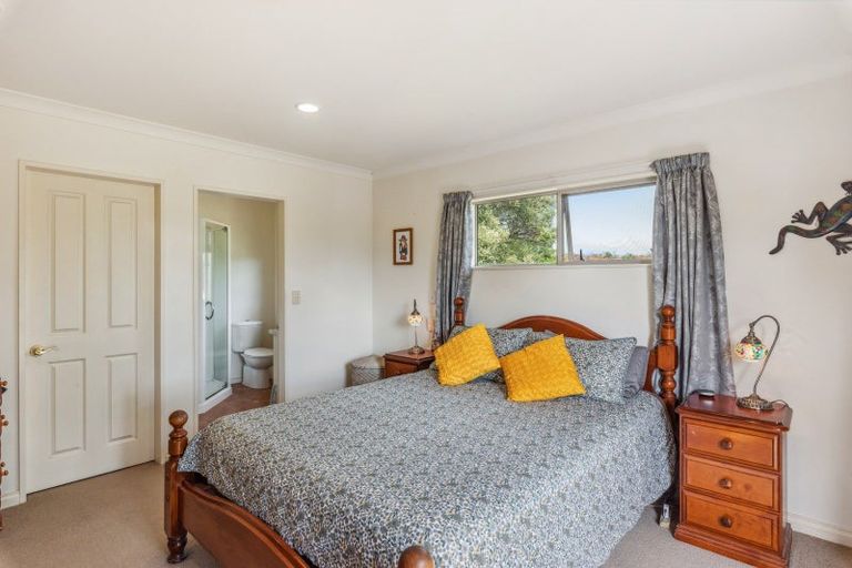 Photo of property in 68b Papaitonga Lake Road, Ohau, Levin, 5570