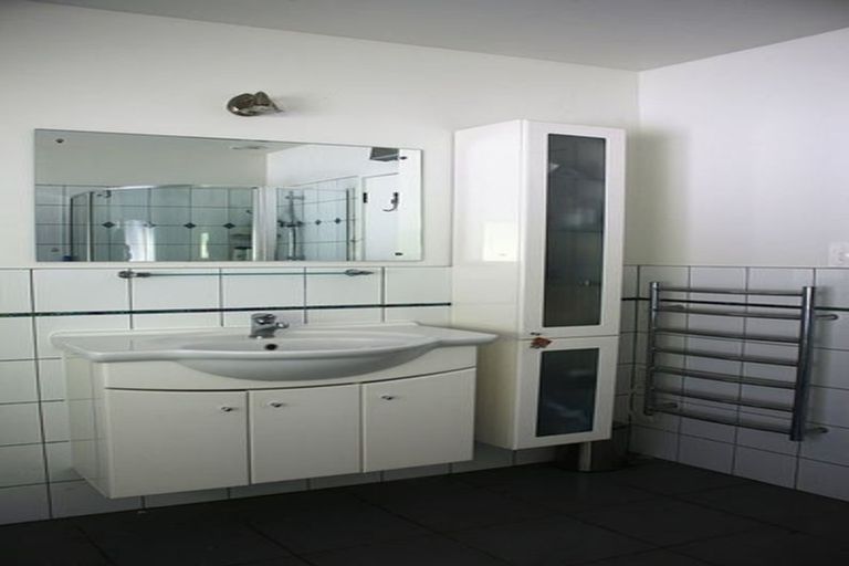 Photo of property in 96 Awarua Street, Ngaio, Wellington, 6035