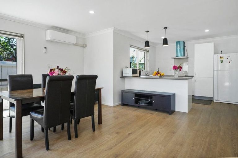 Photo of property in 67a Avenue Road, Otahuhu, Auckland, 1062