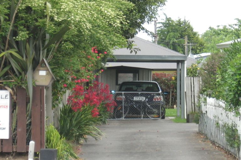 Photo of property in 11a Dallas Place, Leamington, Cambridge, 3432