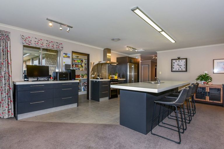 Photo of property in 33 Dryden Avenue, Rolleston, 7614