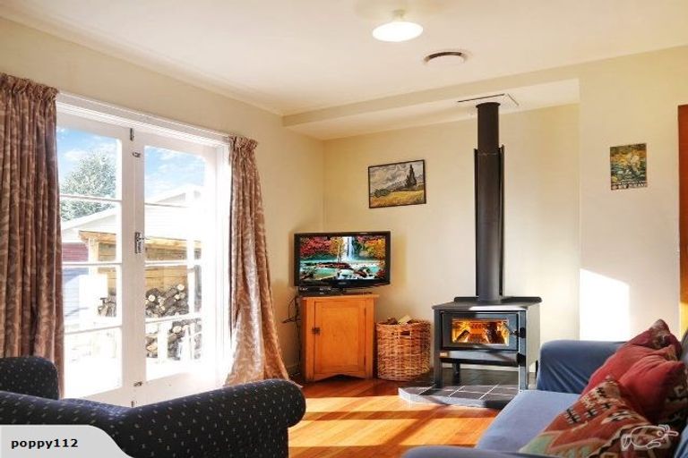 Photo of property in 4 Totara Drive, Twizel, 7901