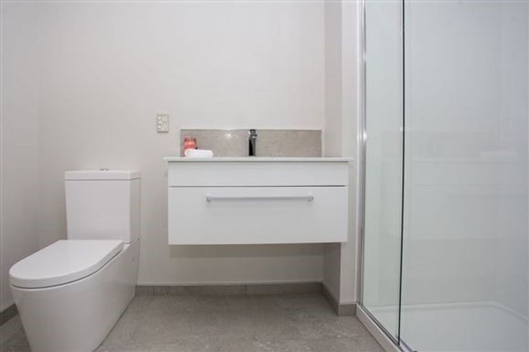 Photo of property in 4/34 John Campbell Crescent, Hillmorton, Christchurch, 8024