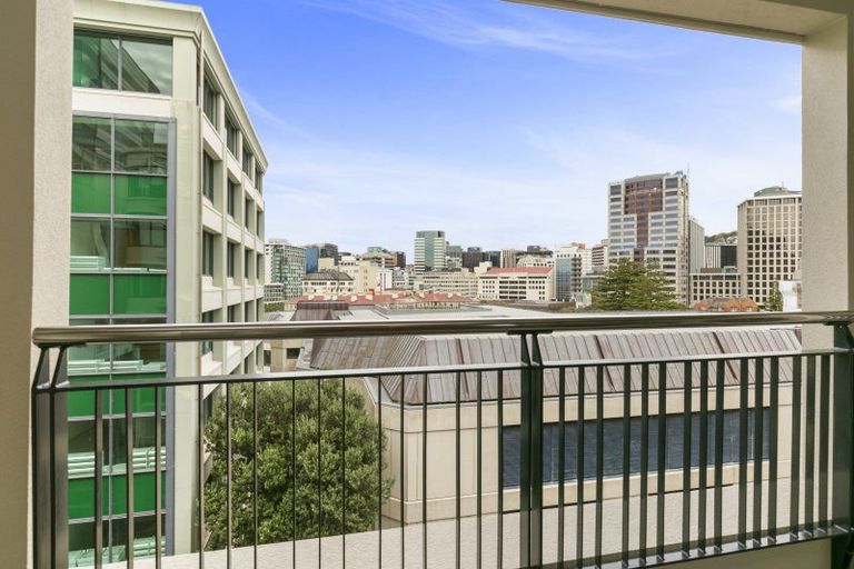 Photo of property in Kate Sheppard Apartments, 6i/42 Molesworth Street, Thorndon, Wellington, 6011