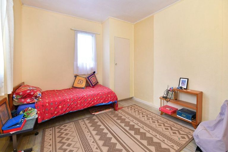 Photo of property in 38 James Mcleod Road, Shelly Beach, Helensville, 0874