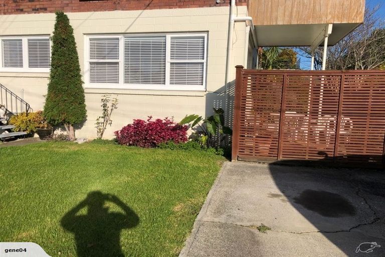 Photo of property in 1/5 Cambria Road, Devonport, Auckland, 0624