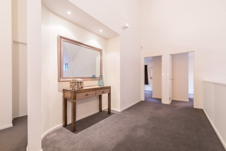 Photo of property in 366d Huia Road, Titirangi, Auckland, 0604