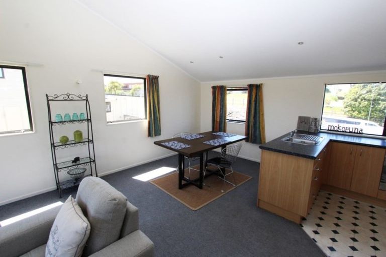 Photo of property in 16 Morere Street, Titahi Bay, Porirua, 5022