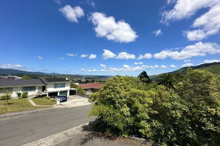 Photo of property in 5 Alleyne Court, Brown Owl, Upper Hutt, 5018