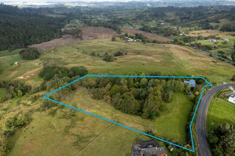 Photo of property in 12 Whitehills Road, Waitoki, Silverdale, 0994