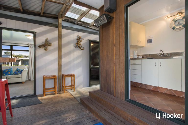 Photo of property in 9 Reo Crescent, Waihi Beach, 3611