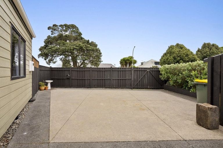 Photo of property in 33 Glasgow Street, Bell Block, New Plymouth, 4312