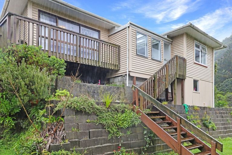 Photo of property in 182 Park Road, Belmont, Lower Hutt, 5010