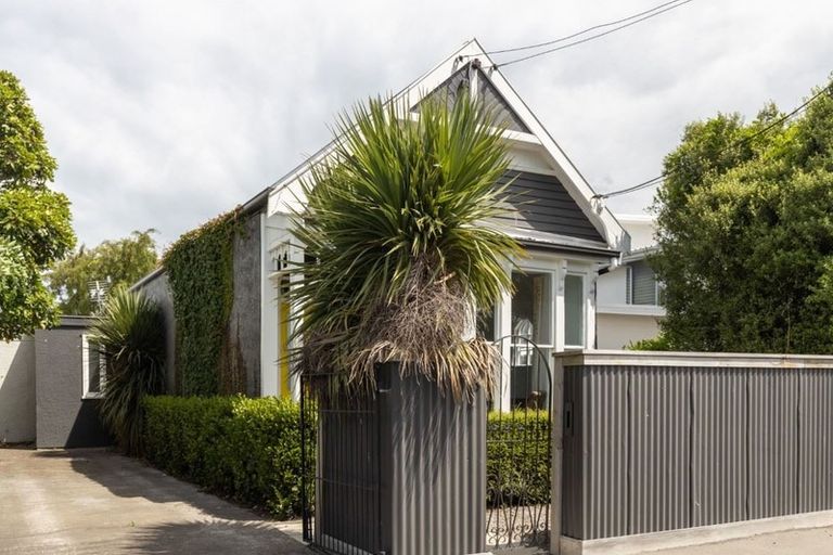 Photo of property in 20 Warwick Street, Richmond, Christchurch, 8013