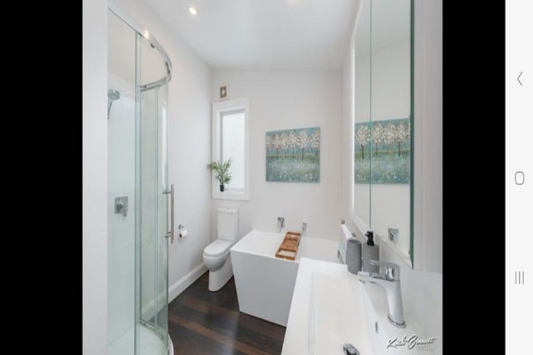 Photo of property in 50 York Street, Moera, Lower Hutt, 5010