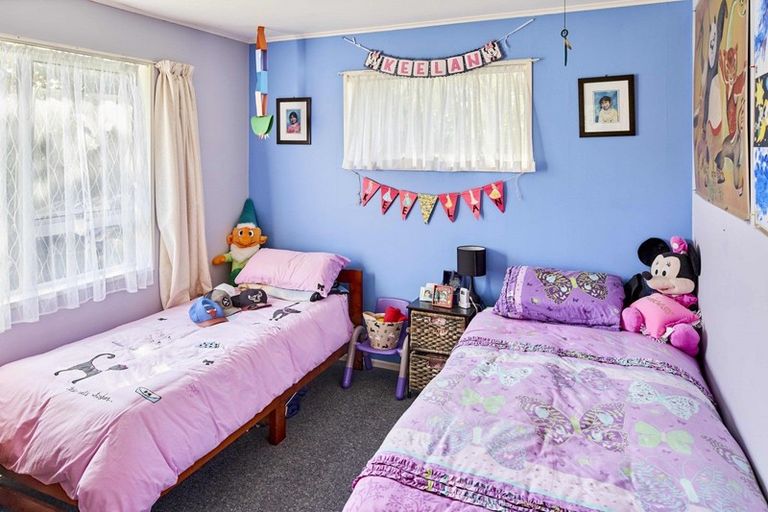 Photo of property in 456 Warspite Avenue, Ascot Park, Porirua, 5024