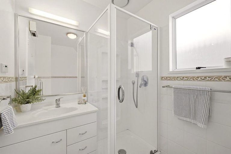Photo of property in 34 Woodside Common, Westmorland, Christchurch, 8025
