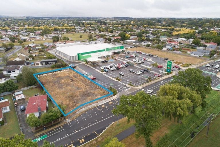 Photo of property in 530 Pioneer Highway, Highbury, Palmerston North, 4412