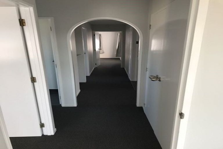 Photo of property in 23 Addison Drive, Glendene, Auckland, 0602