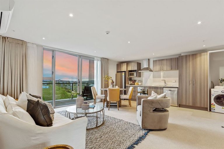 Photo of property in 604/27 Don Mckinnon Drive, Albany, Auckland, 0632