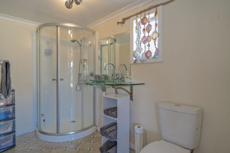 Photo of property in 3 Clipper Place, Whitianga, 3510