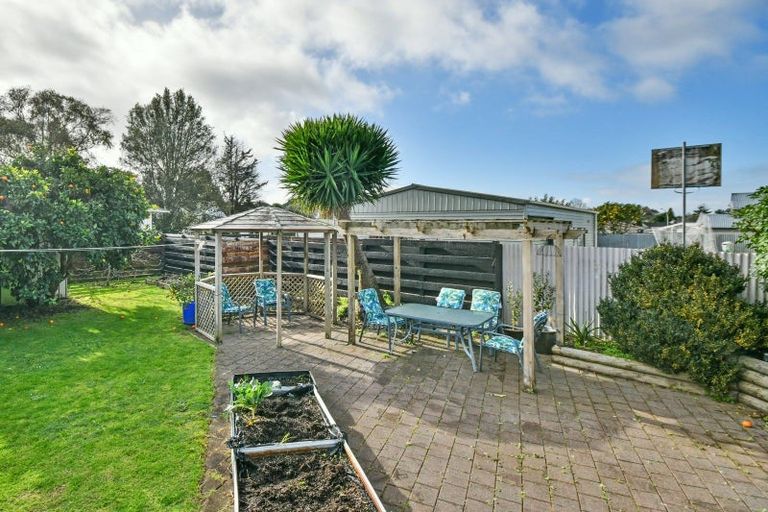 Photo of property in 9 Lomas Place, Manurewa, Auckland, 2102